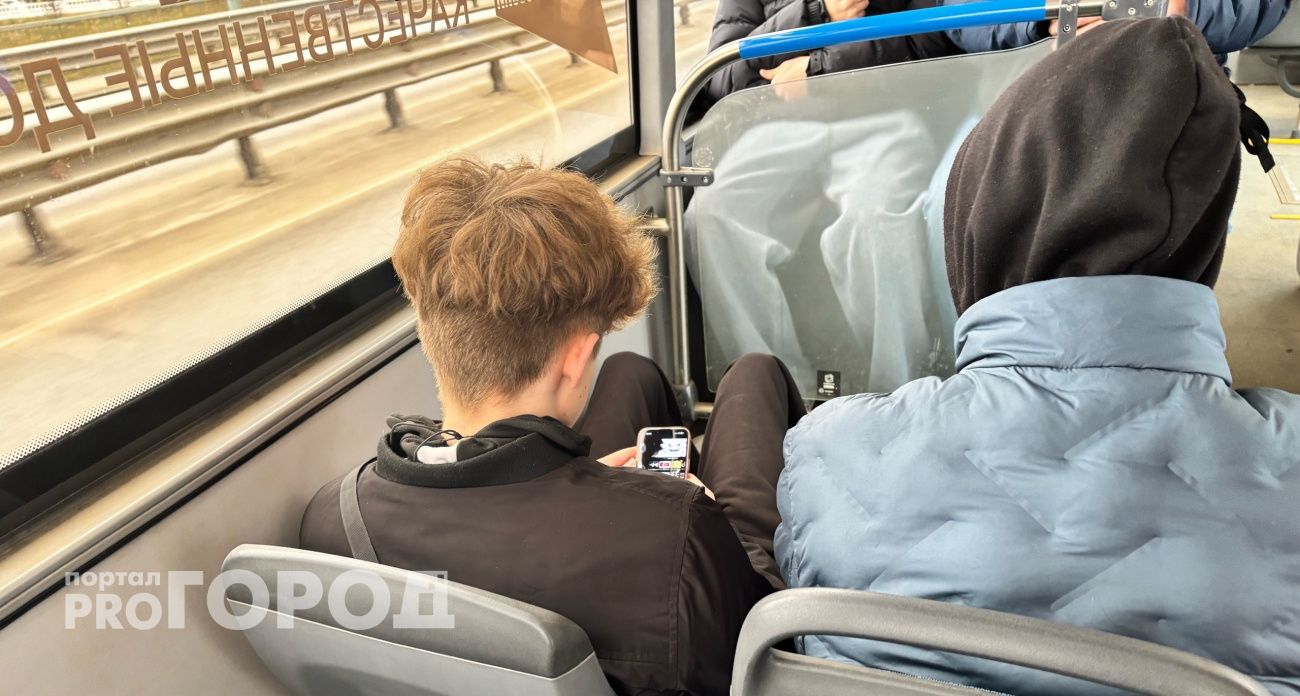 РКН частично ограничивает работу WhatsApp* и Telegram