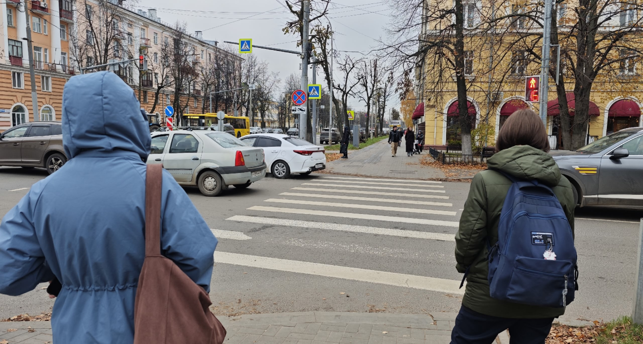 Всего одна простая фраза, а денег - целые карманы: что нужно говорить перед выходом из дома для богатства 