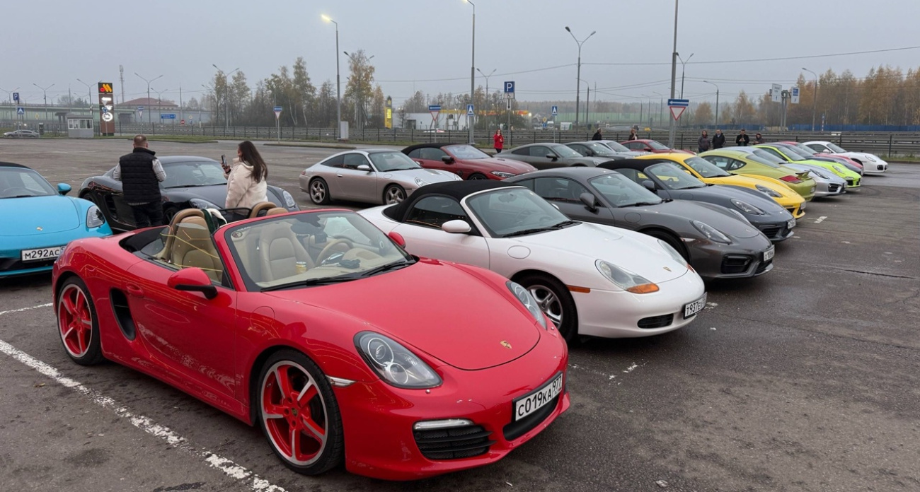 Парад поршей прошел в Ярославле