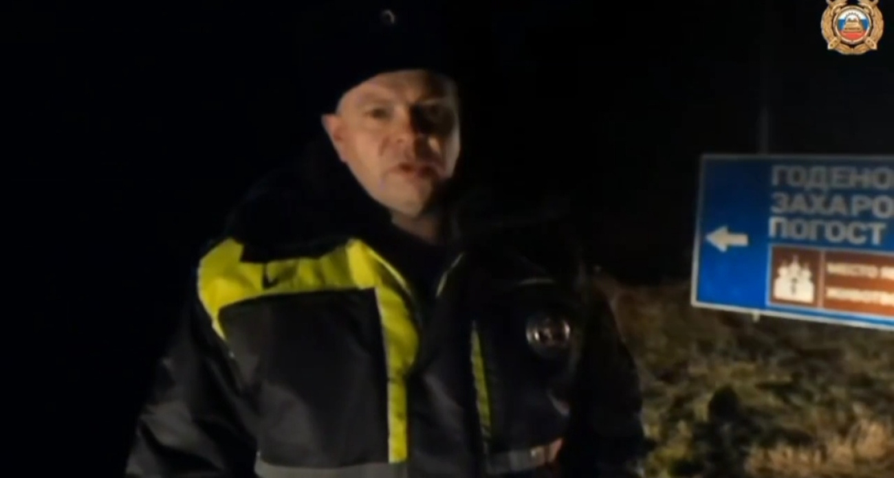 В перевернувшейся машине под Ярославлем пострадали четыре взрослых и ребенок  