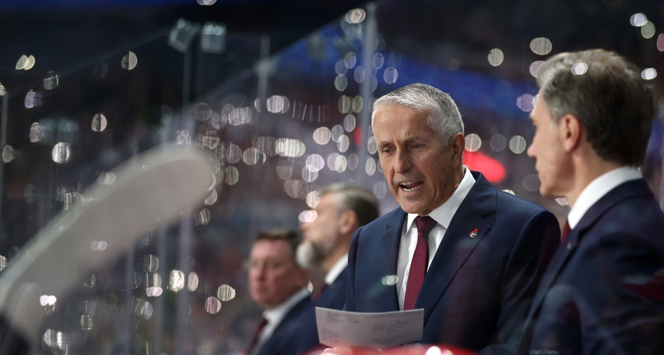 Боб Хартли дал оценку встрече Локомотива и Салавата: «Играли в давление и садились на соперника»