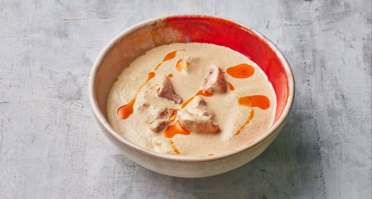 Рецептом сытной и деликатесной новогодней закуски поделился шеф-повар из Ярославля