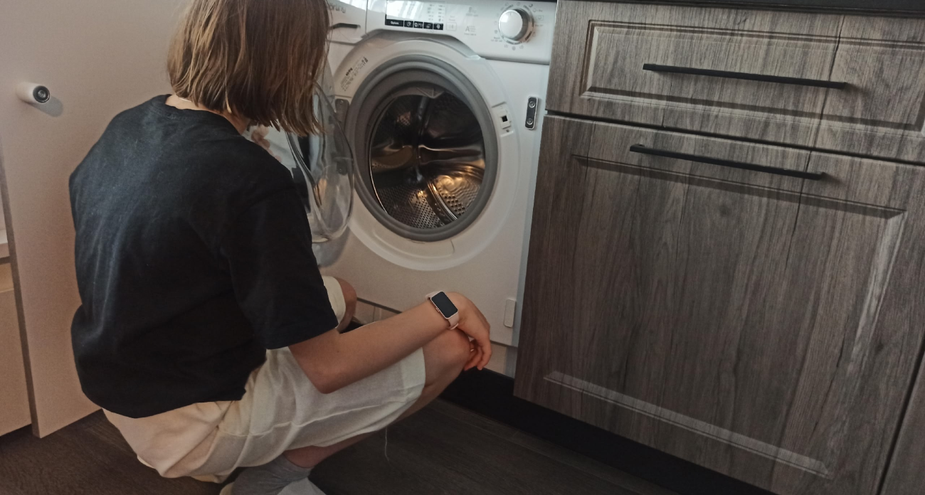 Никогда не ставлю на стиралке отжим на 1000 оборотов и выше: ушлая прачка раскрыла секрет