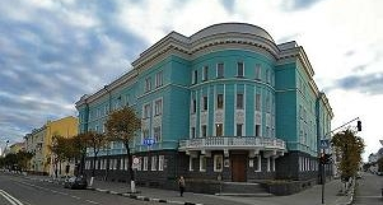 В Ярославле на торгах продадут здание минздрава