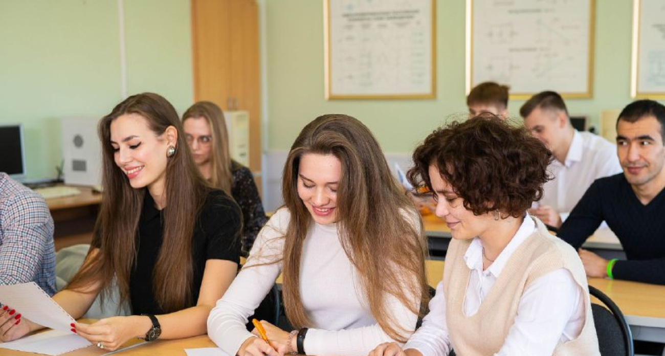 Рыбинский Вуз будет готовить учителей физики и математики