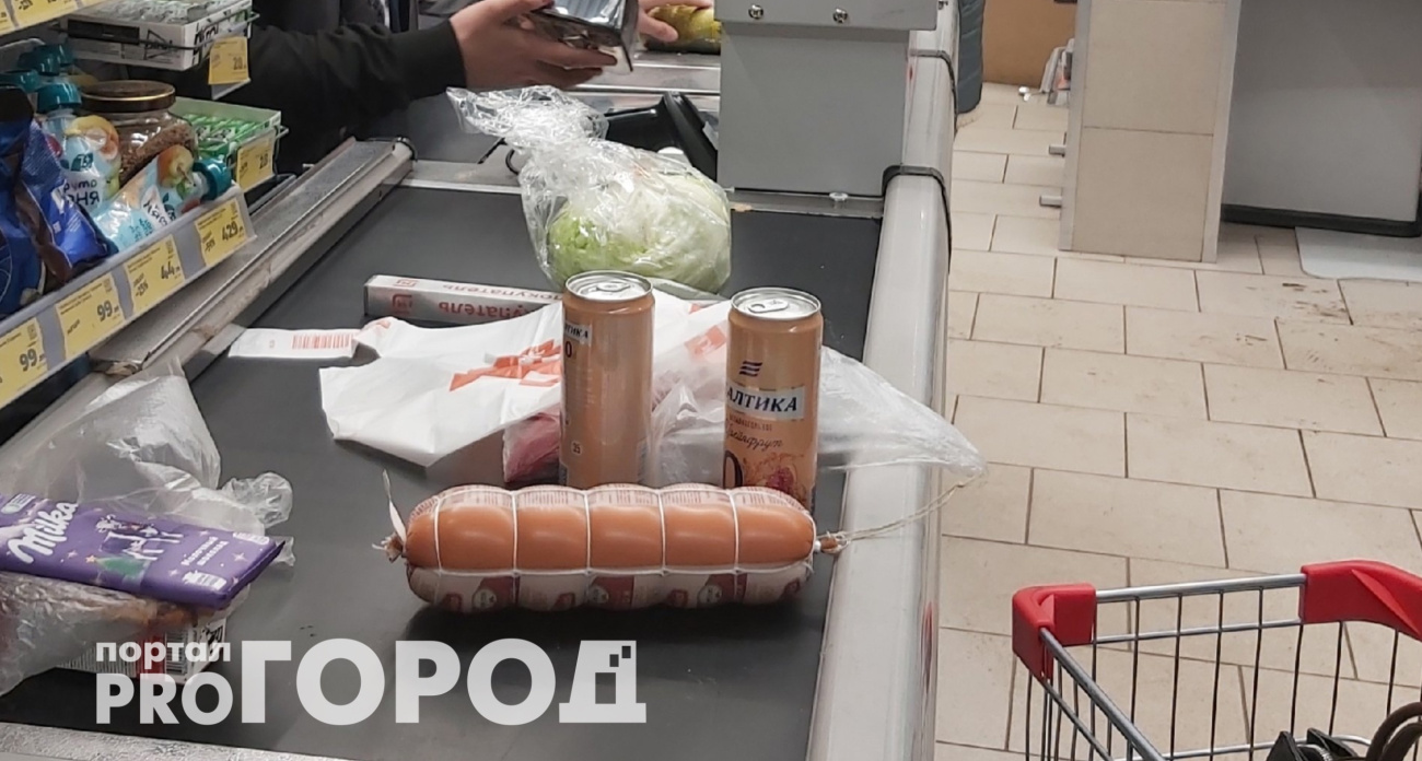 Не кладите эту колбасу в корзину: маленький значок на упаковке выдает отраву