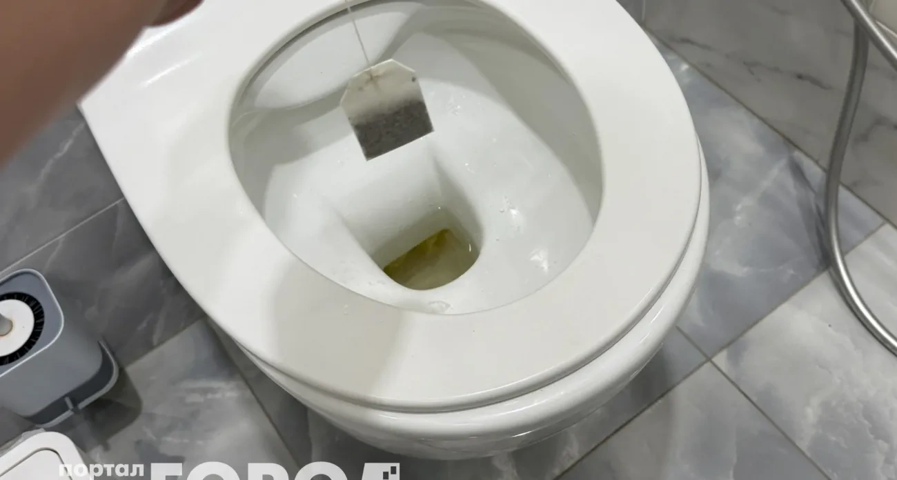 Домашние хитрости за неделю: фольга для батарей и чай для унитаза