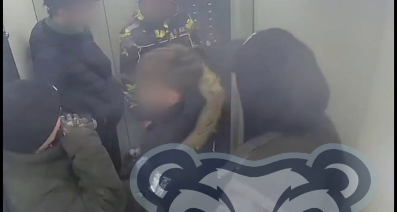 В Брагино подростки разгромили лифт гаечным ключом