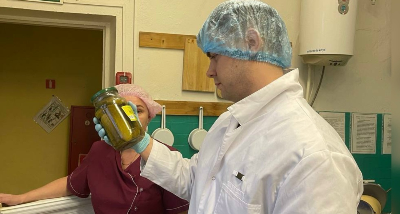 В детских садах и школах Ярославской области детей кормили некачественной едой