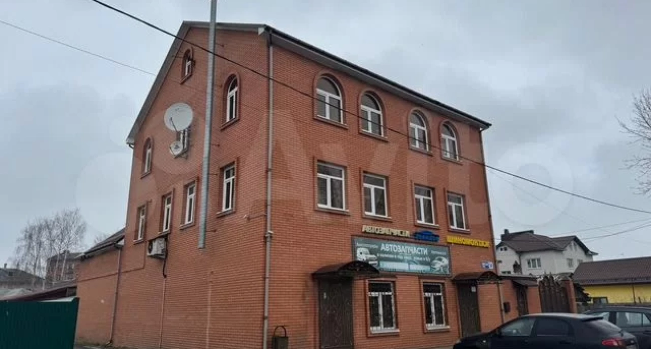 Как выглядит самый дорогой дом на Авито в Ярославле