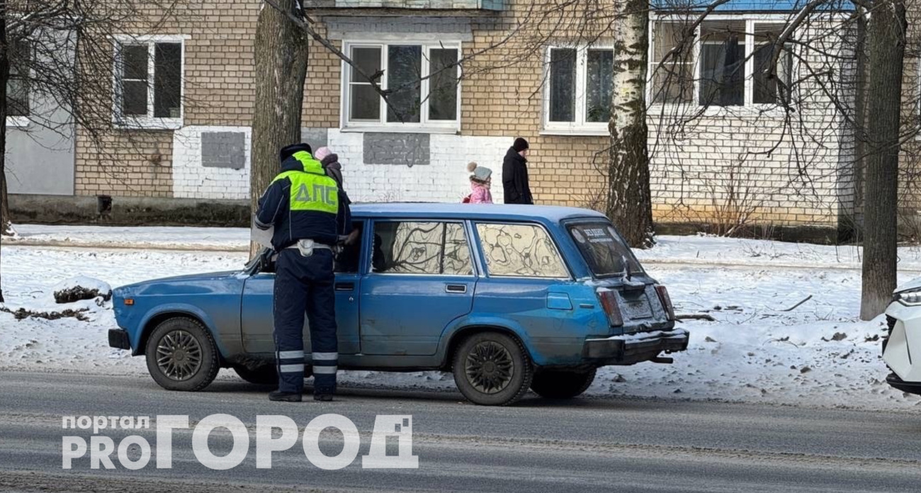 Если инспектор требует открыть капот, произнесите это кодовое слово – и проверка закончится без штрафа