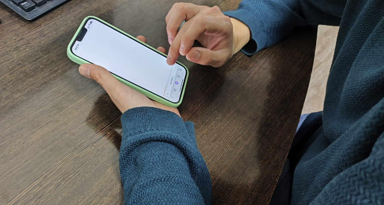 Почему не стоит открывать файлы: новый вирус способен завладеть телефоном