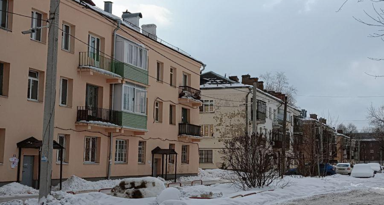 Ярославль дарит жилье семьям участников СВО с пятью детьми