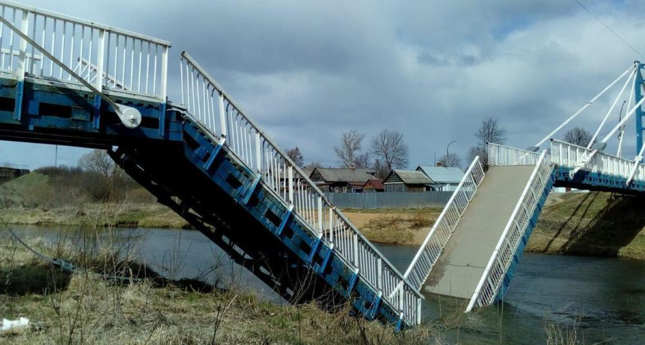 Чиновник осужден за халатность: мост рухнул через 4,5 года вместо 25