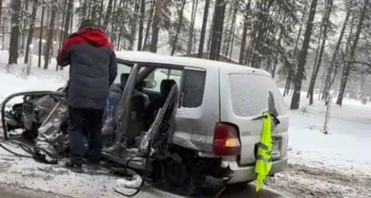 В Ярославской области в аварии пострадало четыре человека
