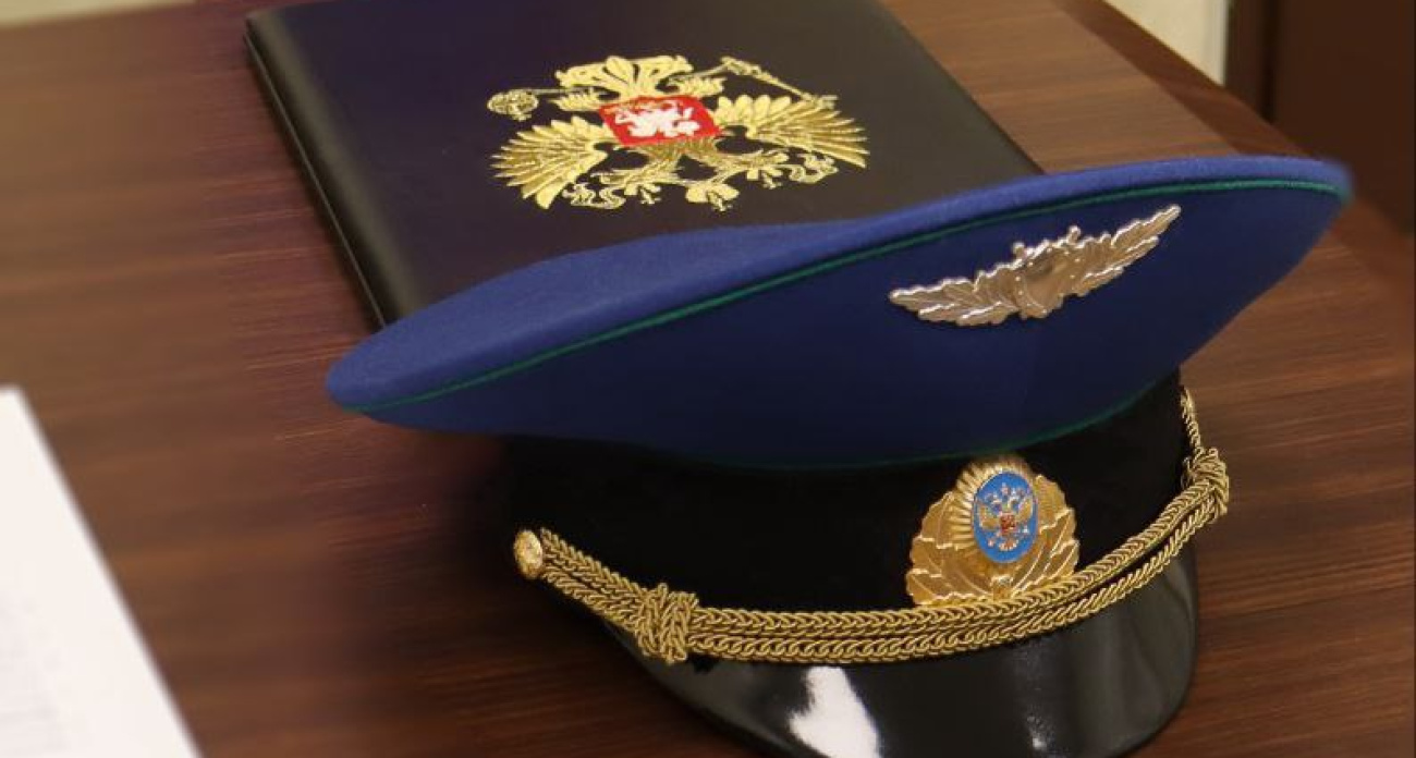 Прокуратура заставила молодого мошенника вернуть пенсионеру деньги за несуществующий мотоцикл