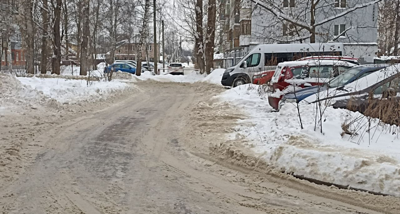 В Ярославле после вмешательства прокуратуры расчистили дорогу к детскому саду