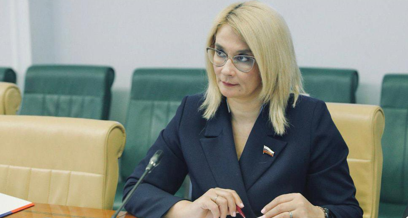 «Сигнал для родителей»: сенатор Косихина поддержала введение оценок за поведение во всех школах России с 1 по 11 класс