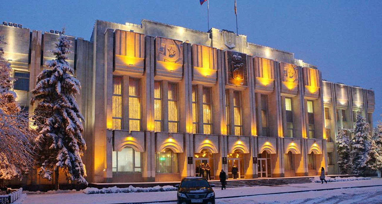 8 муниципалитетов и 50 бесплатных услуг: система долговременного ухода охватит новые районы Ярославской области