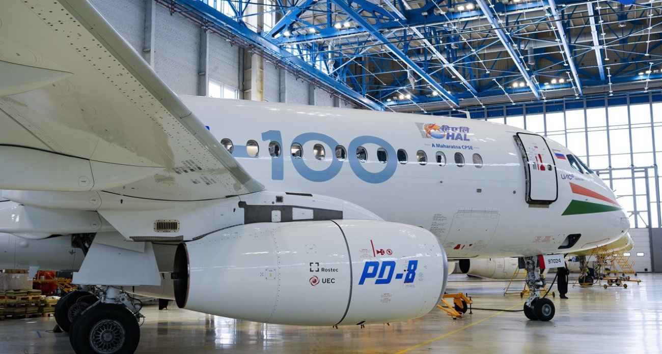 Самолет с двигателями из Рыбинска покажут на выставке в Индии