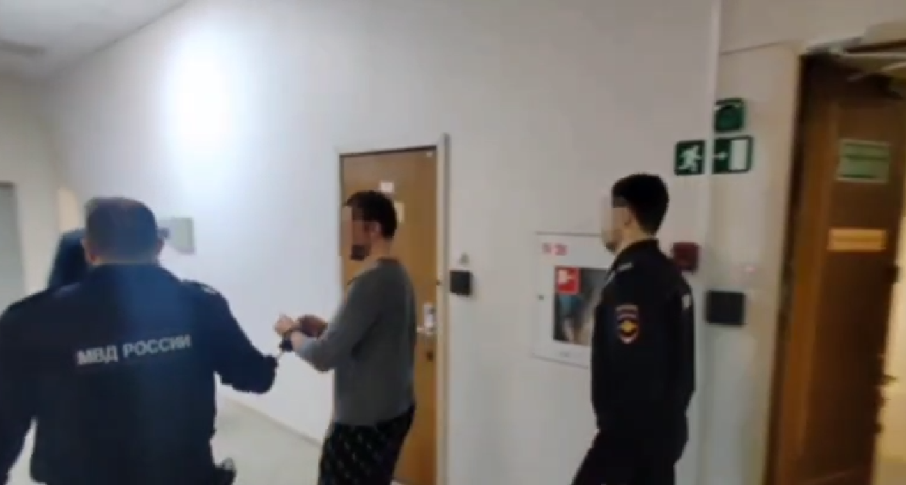 В СИЗО отправили рыбинца, который в машине зарезал знакомого на почве ревности