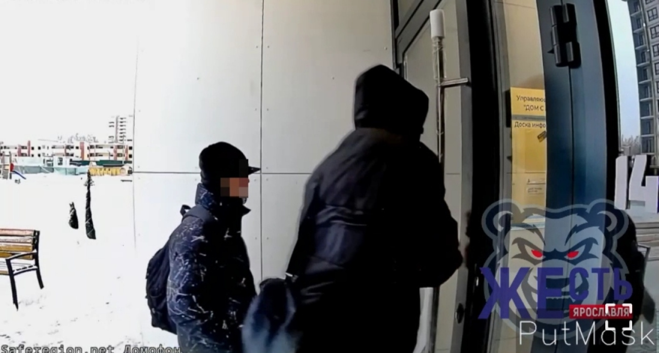  Во Фрунзенском районе вандалы атаковали дом 