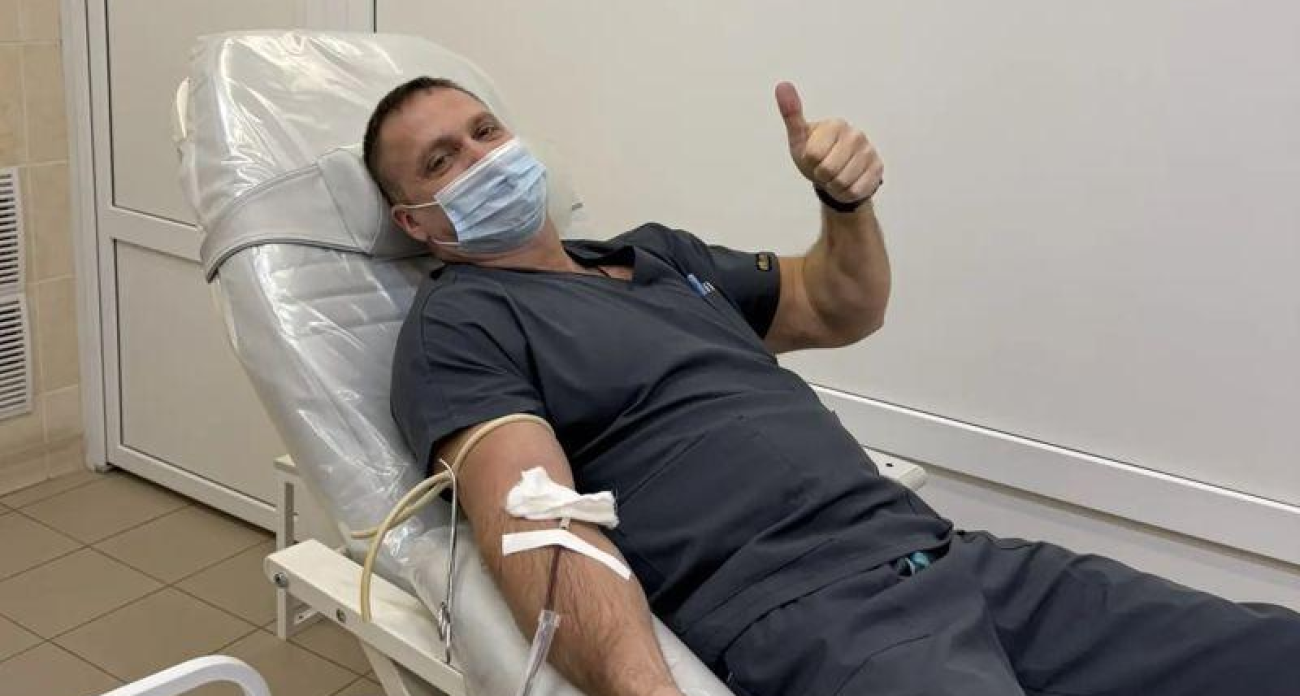 «Месяц добрых дел»: врачи Ярославской области дарят дартс детям-инвалидам и учат школьников оказывать первую помощь