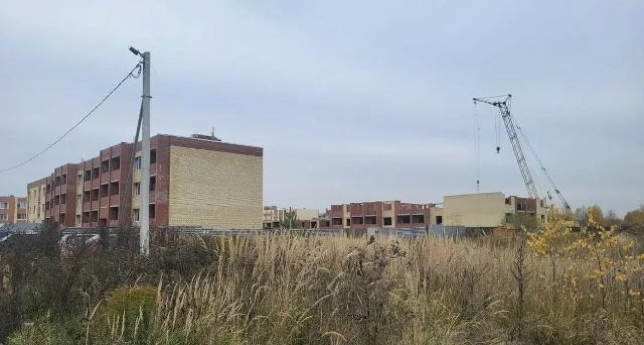 Глава СК берётся за 83 семьи без жилья: дольщики ЖК «Зелёный Бор» платят ипотеки за недостроенные дома