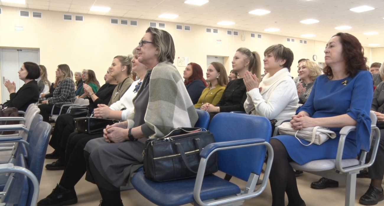 «Не хотим рутины»: в Ярославле 5 педагогических конкурсов выявят лучших учителей для федерального этапа