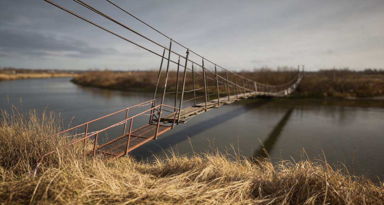 Спасение «народного» моста: жители Медведково и Осовых отстояли аварийную переправу через Которосль