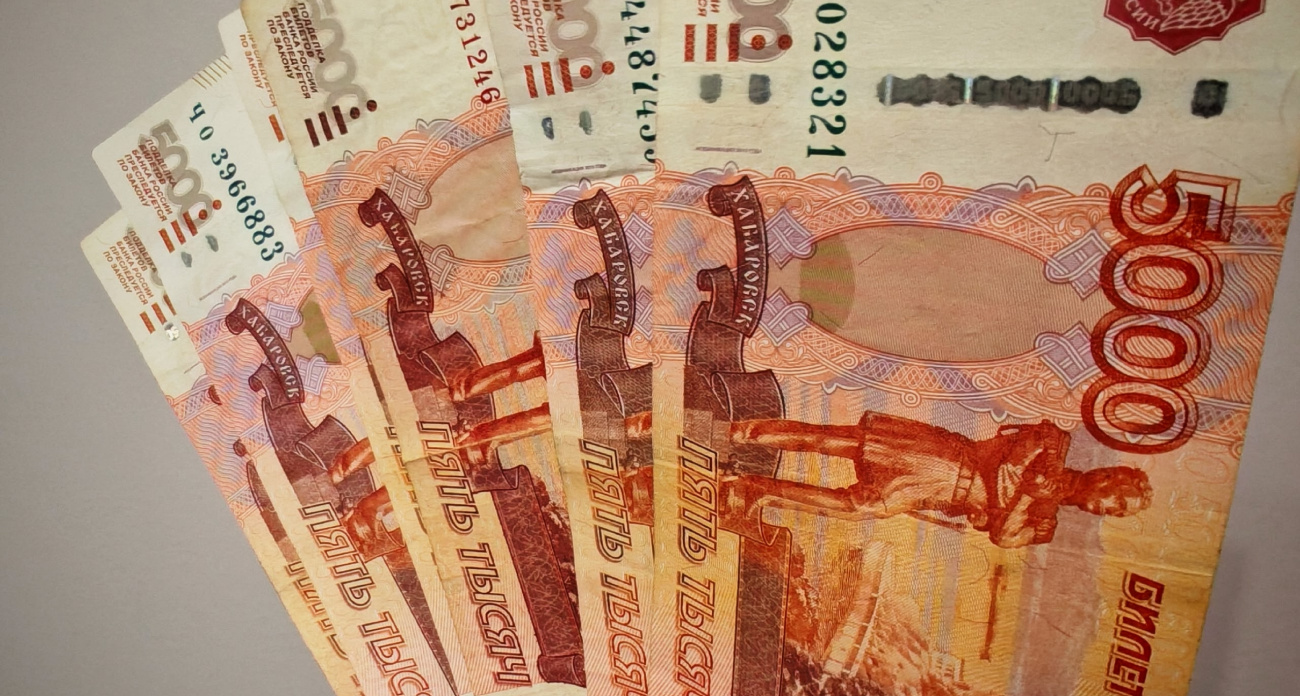 Тех, у кого на вкладах сбережения, предупредили: накопления нужно спасать от большой ошибки 