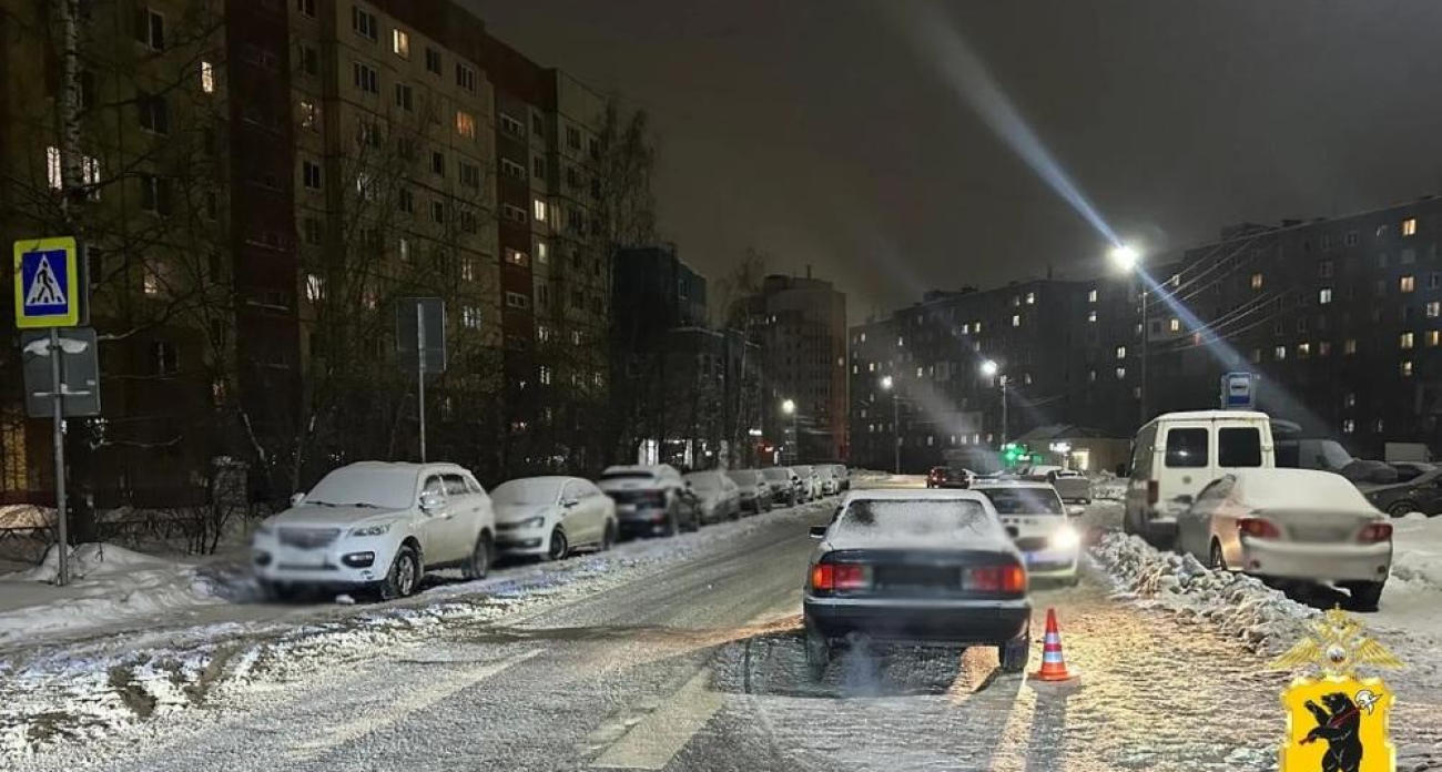 «Ауди» и «Лада» сбили пешеходов в Ярославле: 42-летняя женщина и 18-летний парень пострадали за одну ночь