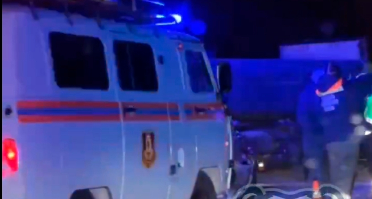 Под Переславлем прицеп грузовика ушел на встречку и врезался в «Хонду»: водитель легковой машины погиб