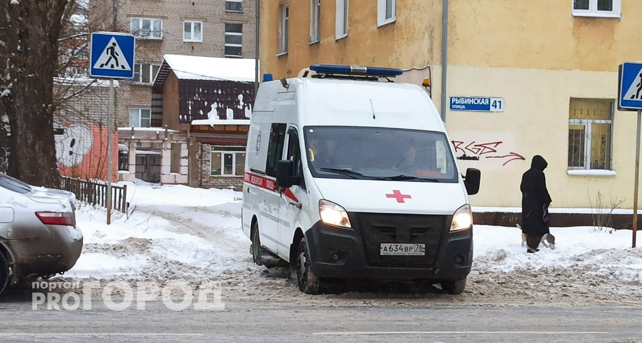 Грузовик не успел затормозить — утро на трассе М‑8 началось с трагедии