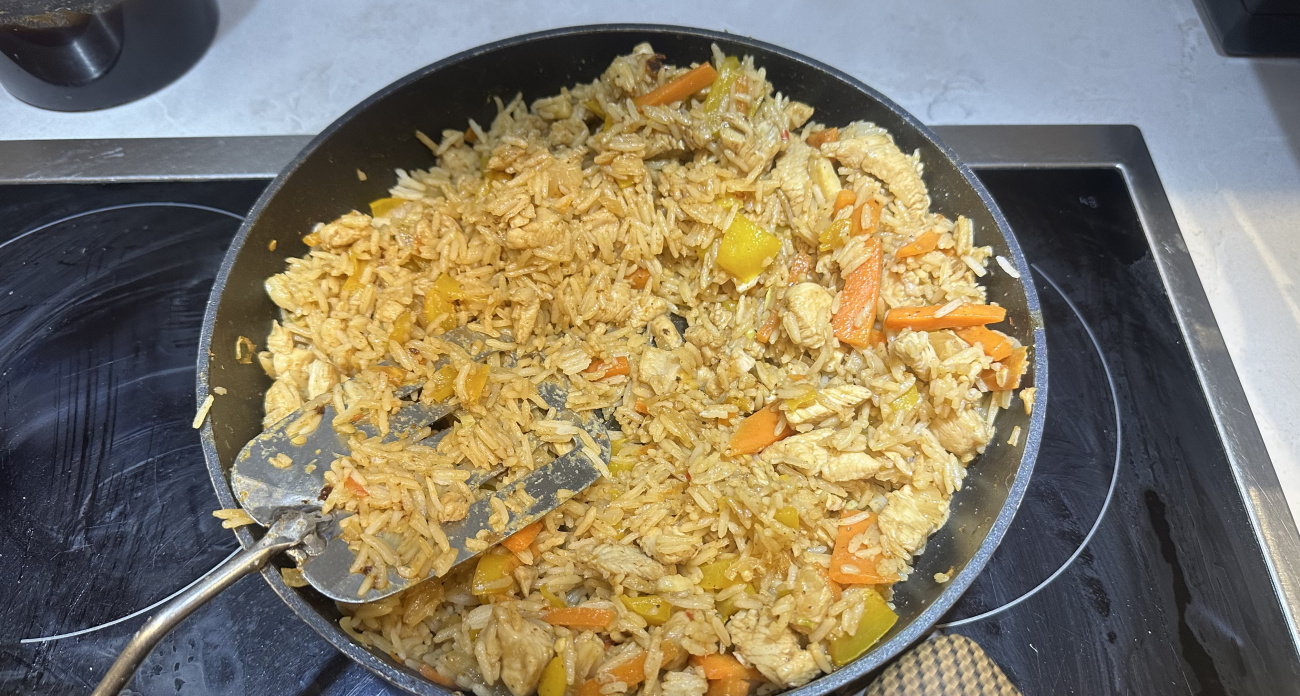 Одна ложка кукурузного крахмала перевернула рецепт: найден лучший маринад для курицы 