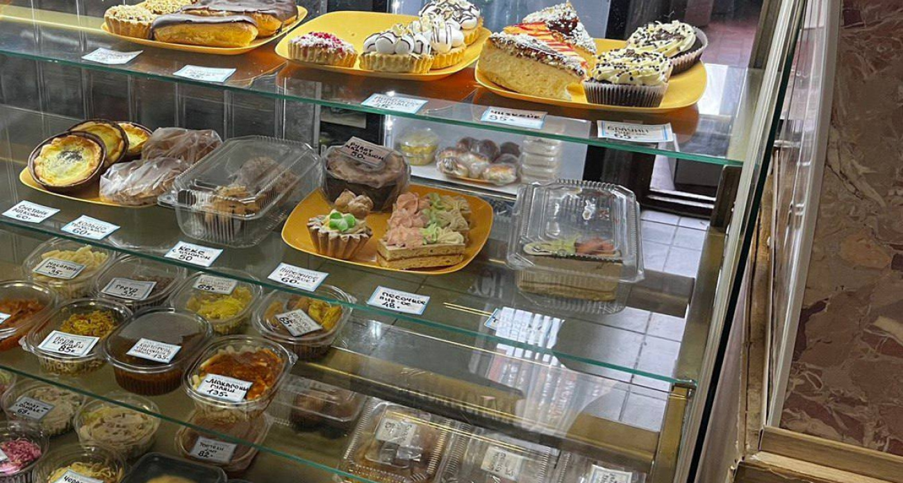 Прокуратура вмешалась — студенты университета путей сообщения начали есть "по правилам"