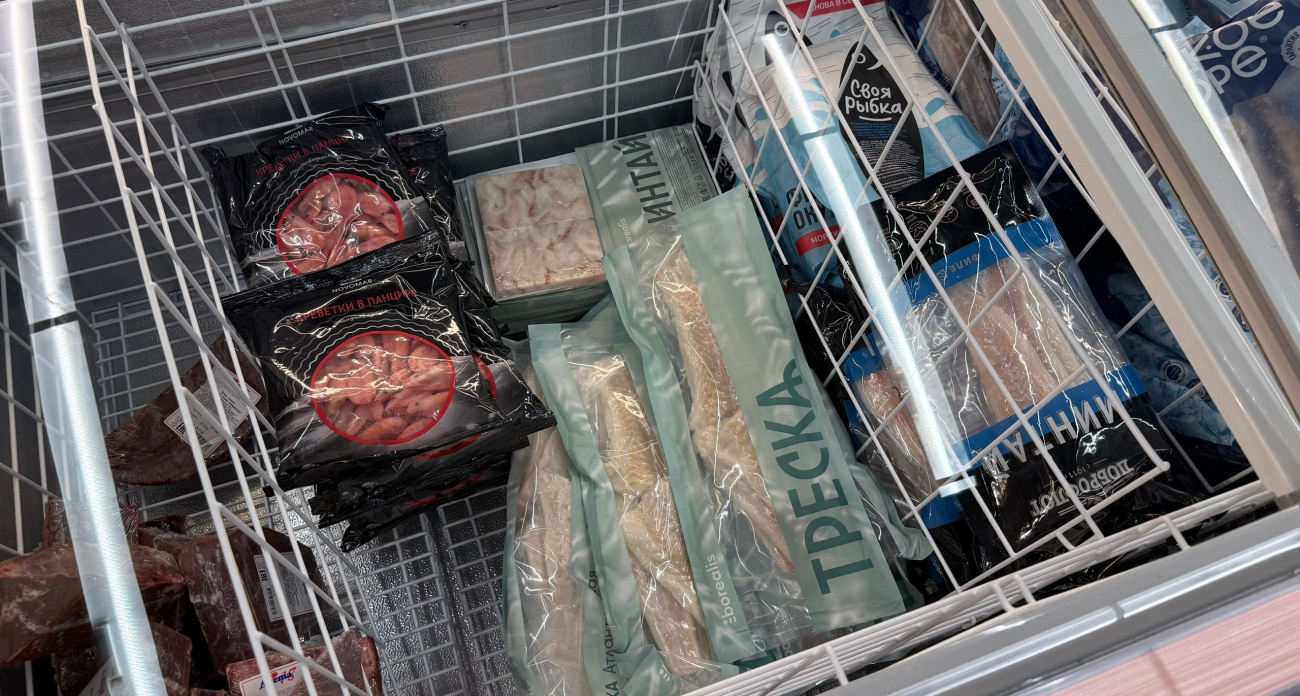 Очереди на кассах и пустеющие полки: рассказываю, что привезли в Светофор и почему минтай разбирают быстрее апельсинов