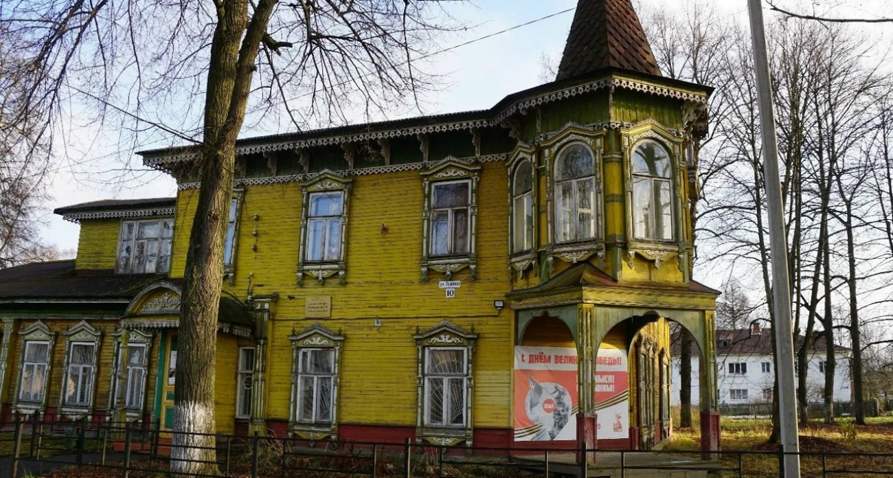 Дом фабрикантов Сакиных в Красных Ткачах получил статус памятника культуры