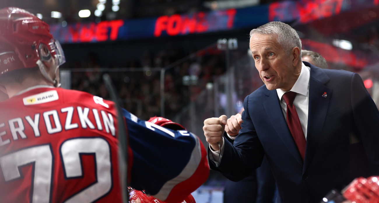 Боб Хартли не дождался вопросов на пресс-конференции после победы "Локомотива" над "СКА"