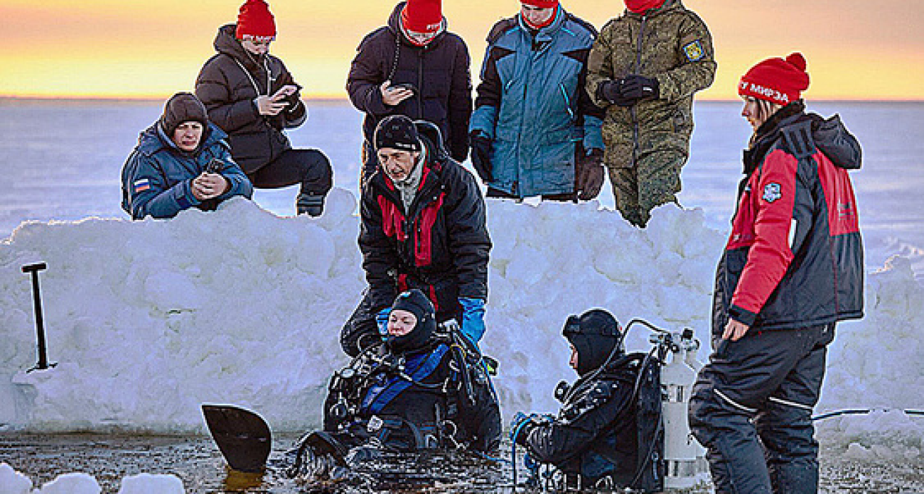 Студенты нашли под льдом Рыбинского водохранилища затопленный храм