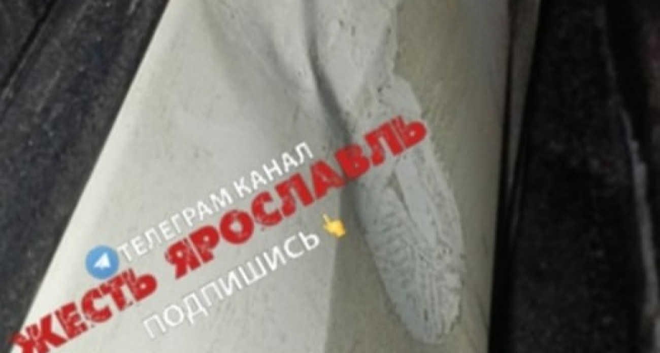 Таксистка из Ярославля пожаловалась на агрессивного пассажира, сломавшего её машину 