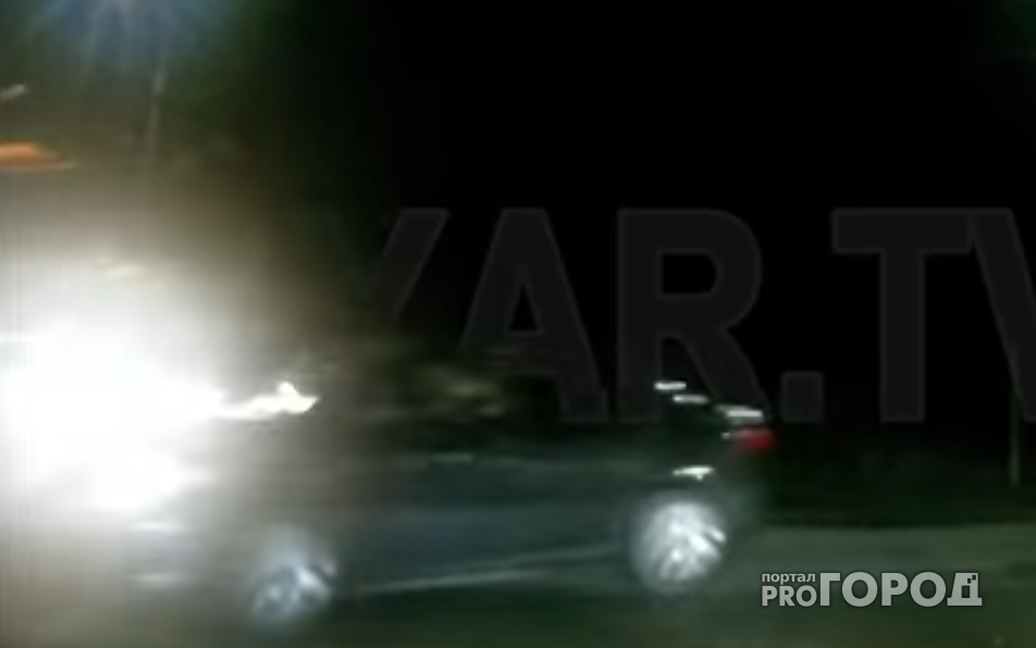 В Сети появилось видео момента смертельного столкновения «Тойоты» и автопоезда на ЮЗОД