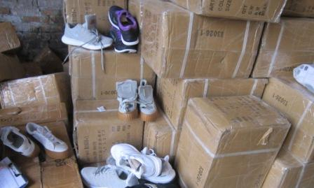В Ярославской области нашли 24 000 контрафактных ботинок