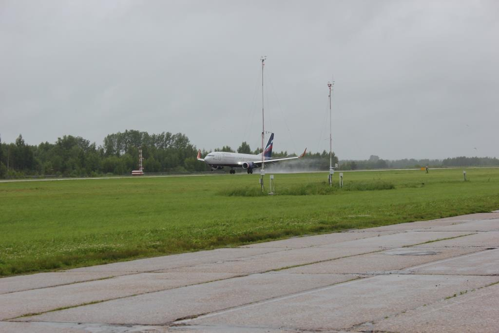 В ярославском аэропорту Туношна реконструируют взлетно-посадочную полосу