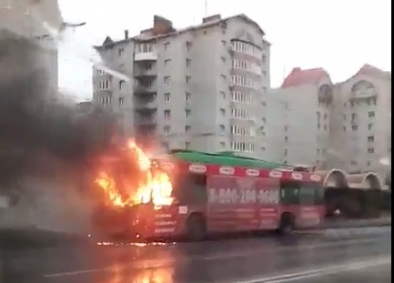 В Ярославской области вспыхнул троллейбус