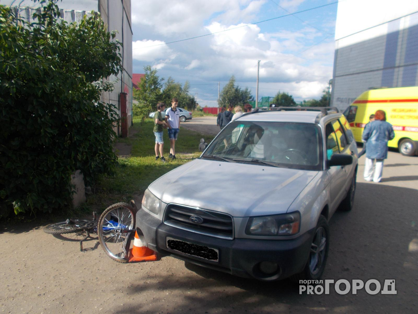 В Ярославле девятилетний велосипедист оказался под колесами автомобиля