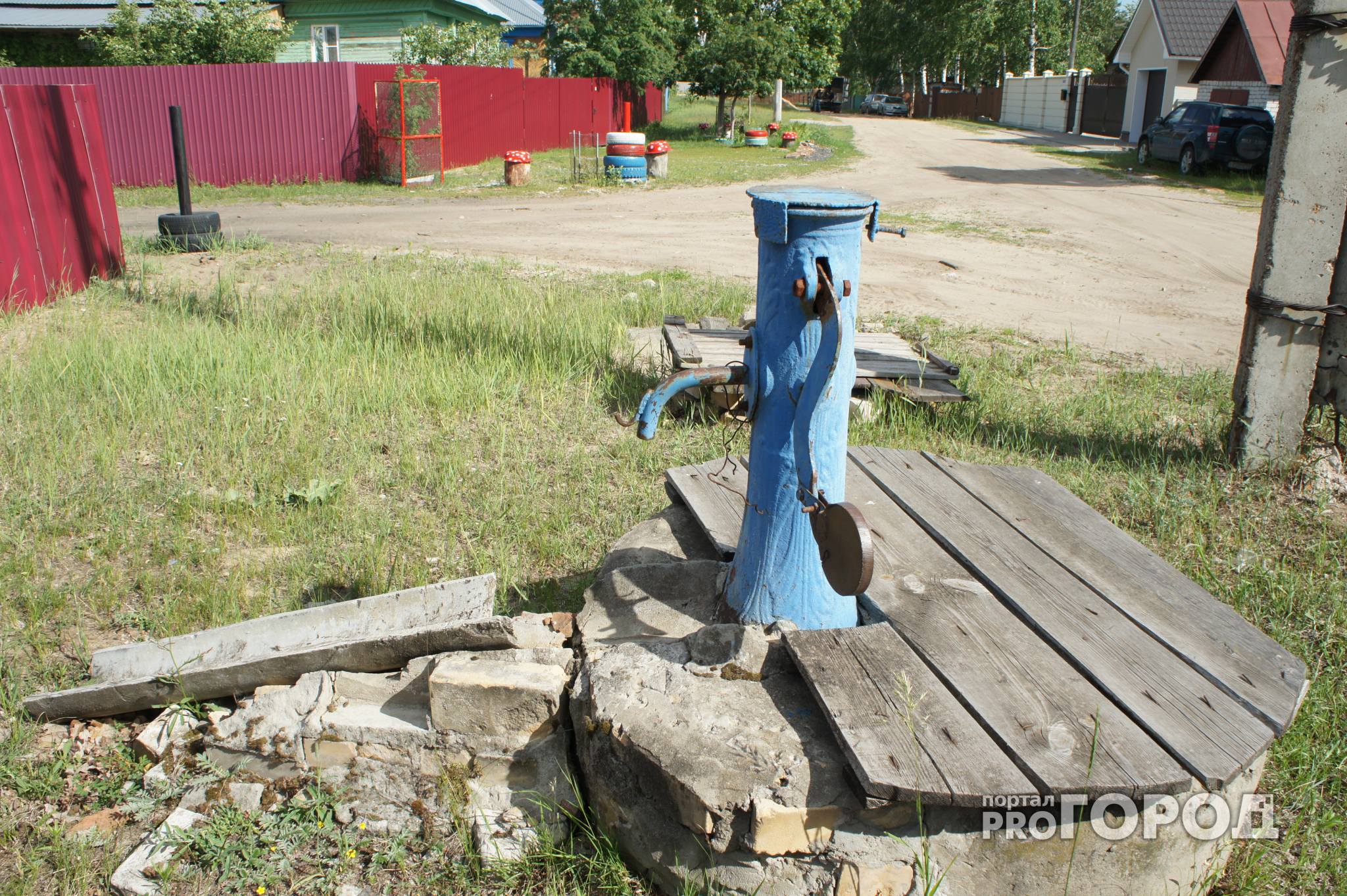Жители Ярославской области годами пьют мутную и опасную воду