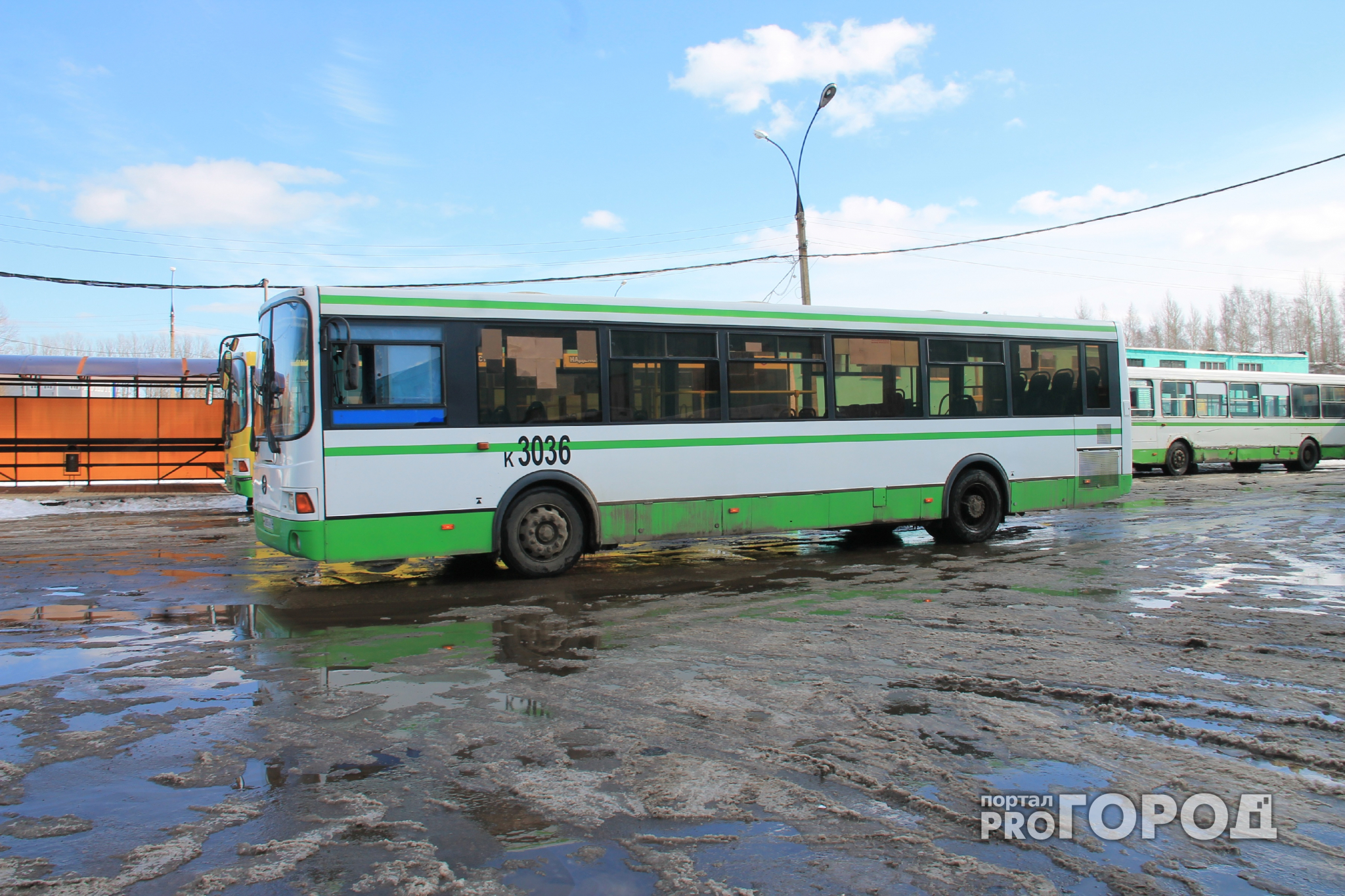 В Ярославле два автобусных маршрута будут ходить по новому графику