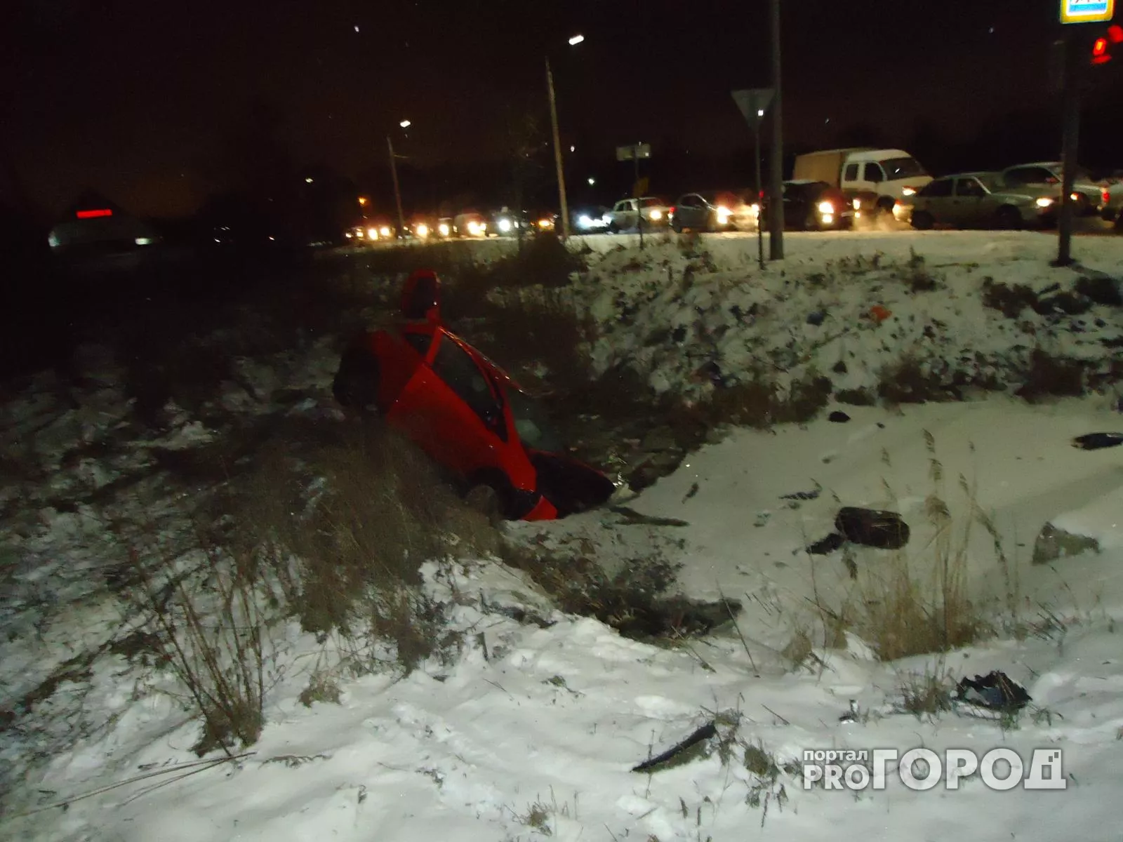 Фото к статье: Водитель без прав погиб на окружной дороге в Ярославле