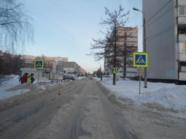 В Ярославле водитель "Рено" сбил девочку на пешеходном переходе